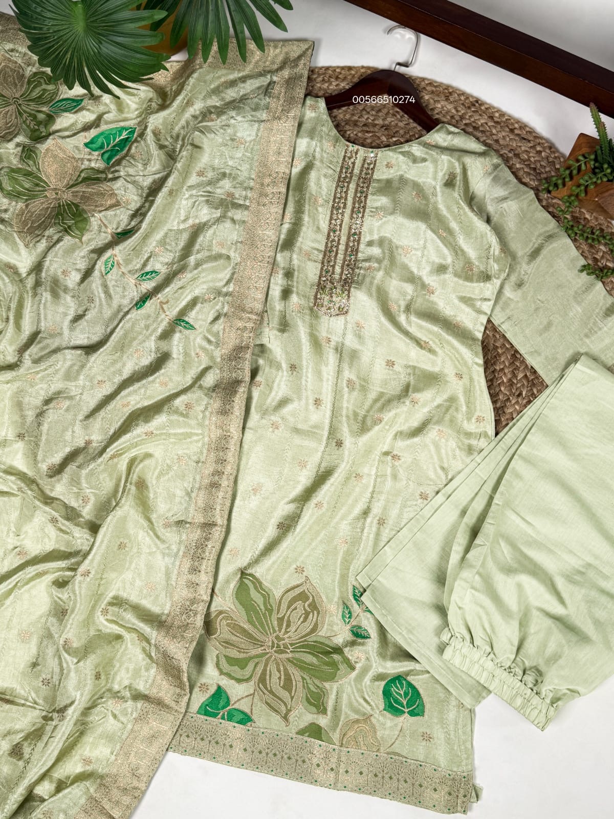 Partywear suit